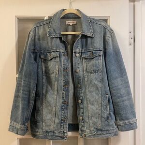 The Oversized Jean Jacket in Capstone Wash
